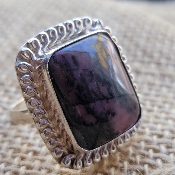 Handcrafted Sterling Silver Charoite Ring, Size 8 Natural Purple Stone - Picture 9 of 11